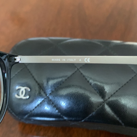 Chanel glasses. - Picture 2 of 11